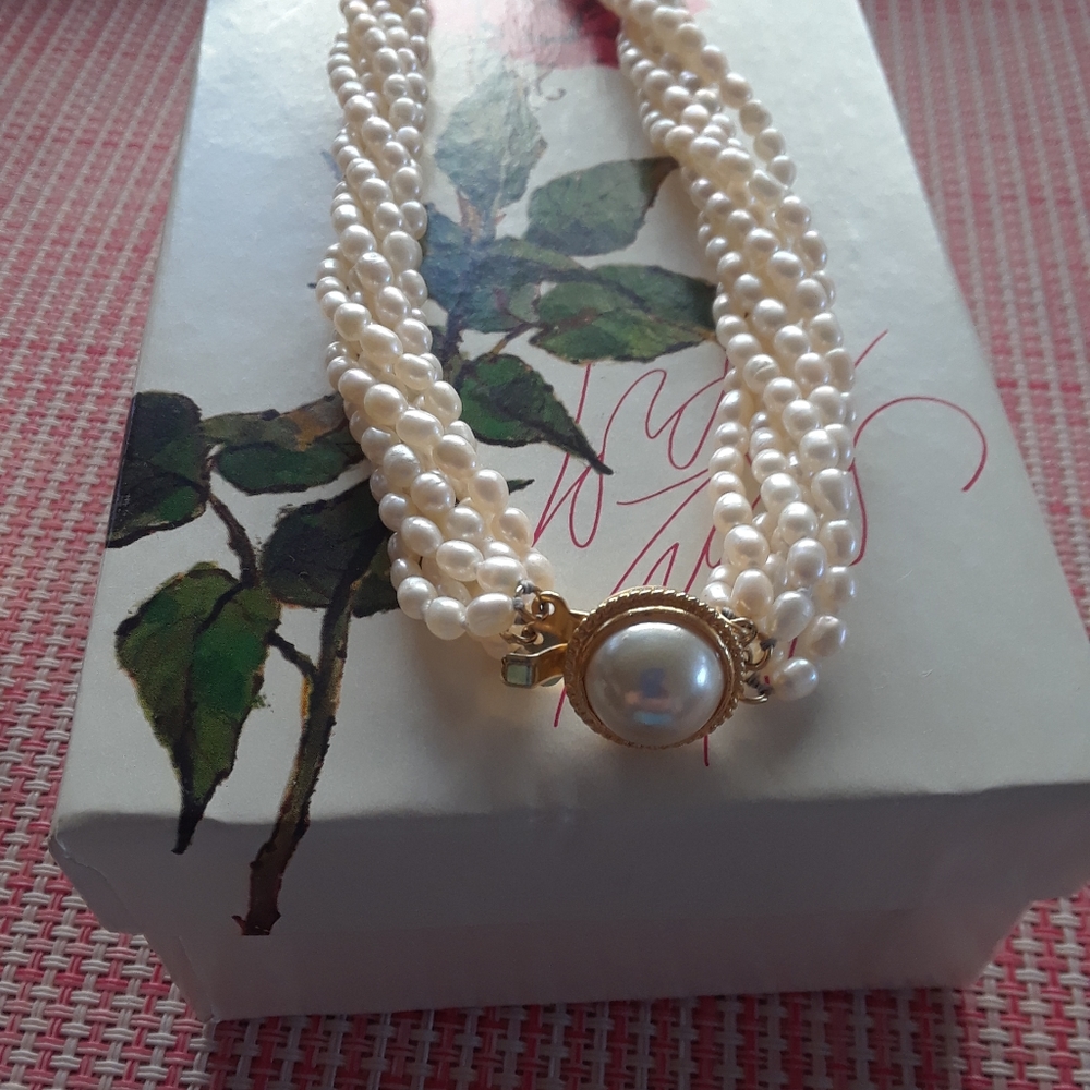 Lord and Taylor Multi Strand Rice Pearl w/Focal Piece Necklace and Bracelet Set